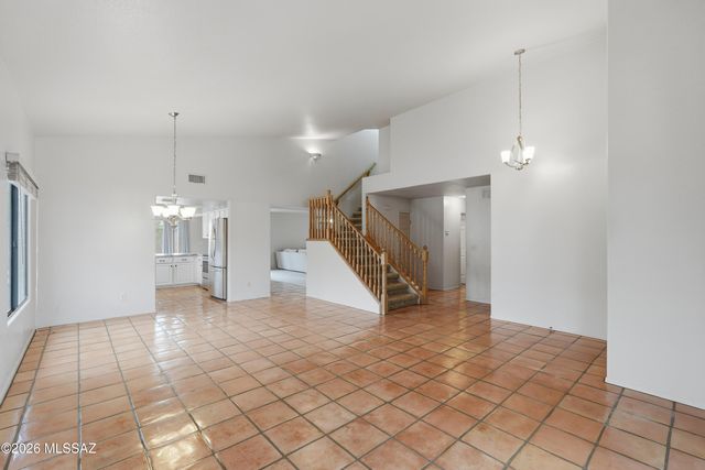 10290 N Krauswood Lane, Oro Valley, AZ 85737