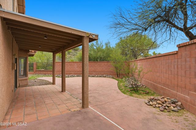 10290 N Krauswood Lane, Oro Valley, AZ 85737