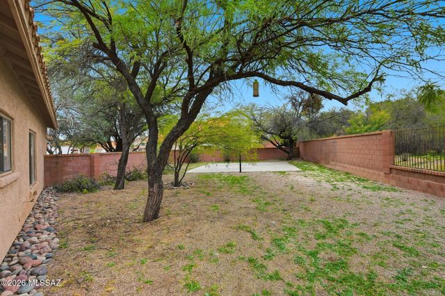10290 N Krauswood Lane, Oro Valley, AZ 85737