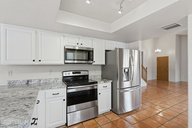 10290 N Krauswood Lane, Oro Valley, AZ 85737