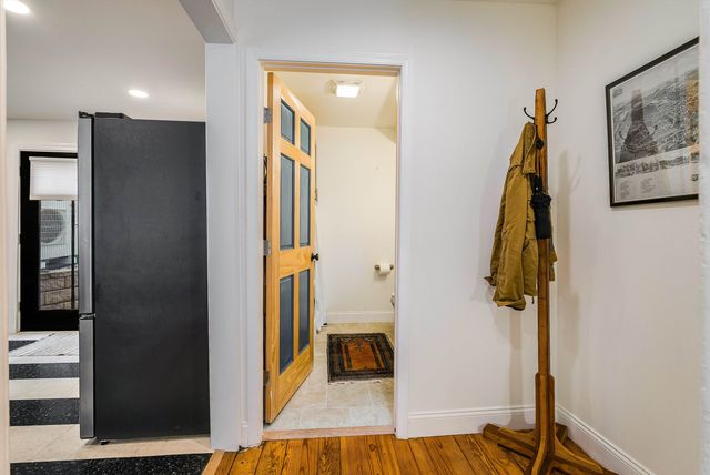 917 W BEVERLEY ST, Staunton, VA 22980