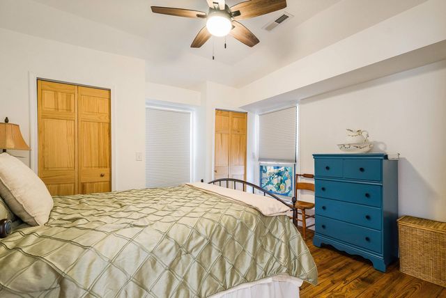 917 W BEVERLEY ST, Staunton, VA 22980