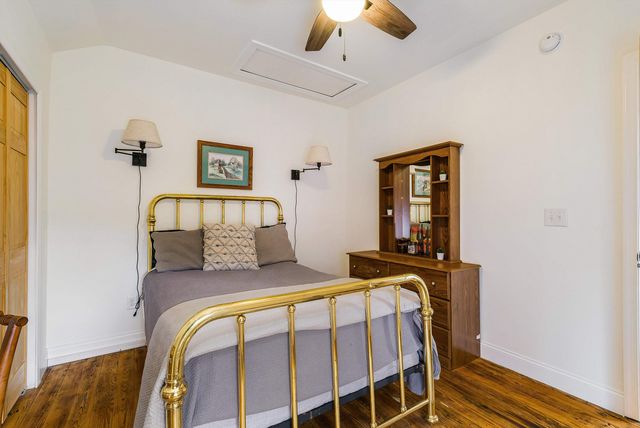 917 W BEVERLEY ST, Staunton, VA 22980