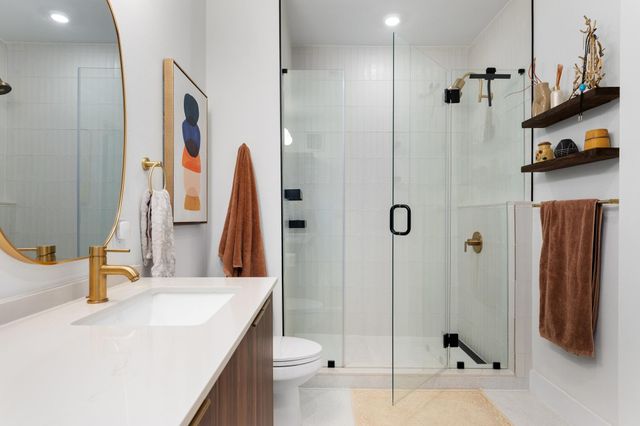 1701 Simond Ave 215, Austin, TX 78723