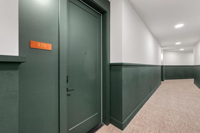 1701 Simond Ave 215, Austin, TX 78723