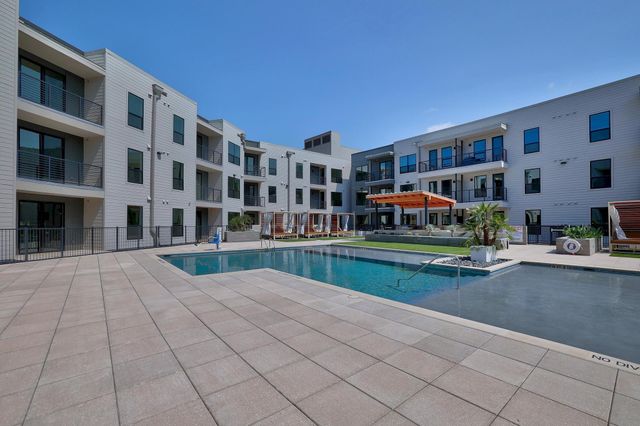 1701 Simond Ave 215, Austin, TX 78723