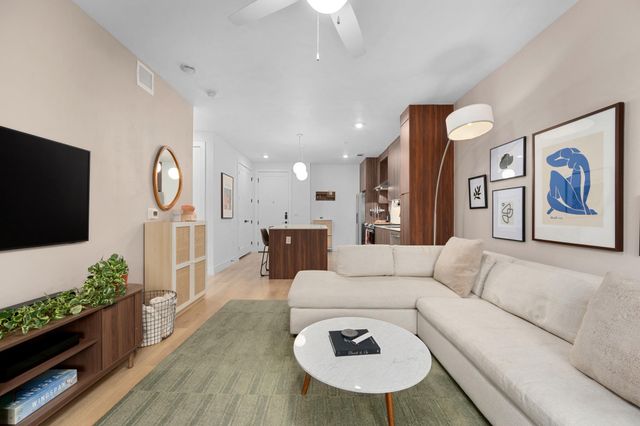 1701 Simond Ave 215, Austin, TX 78723