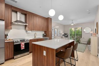 1701 Simond Ave 215, Austin, TX 78723