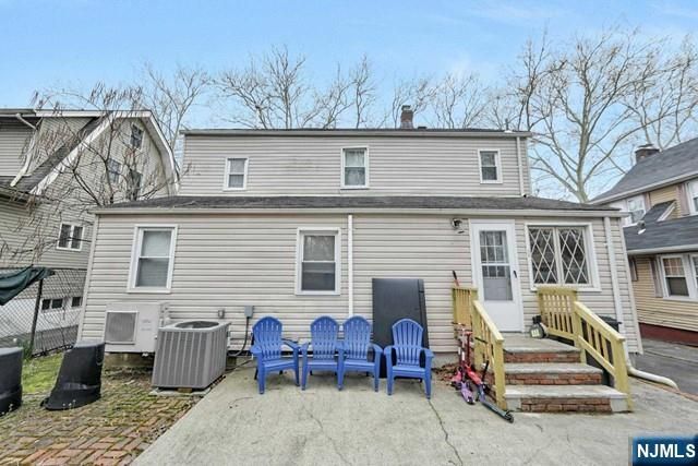 167 Rockwood Place, Englewood, NJ 07631