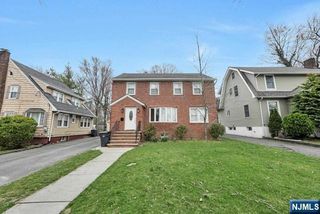 167 Rockwood Place, Englewood, NJ 07631