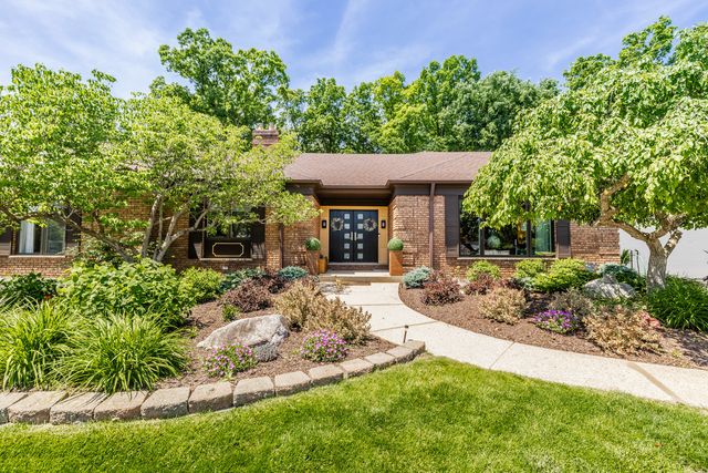 140 Janis Court, Wood Dale, IL 60191