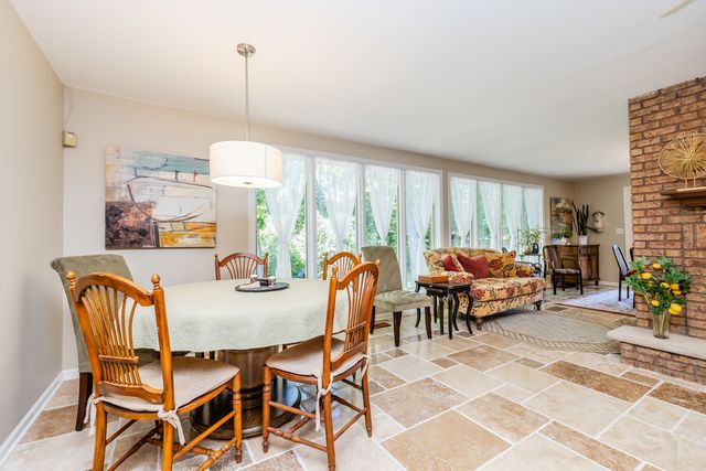 140 Janis Court, Wood Dale, IL 60191
