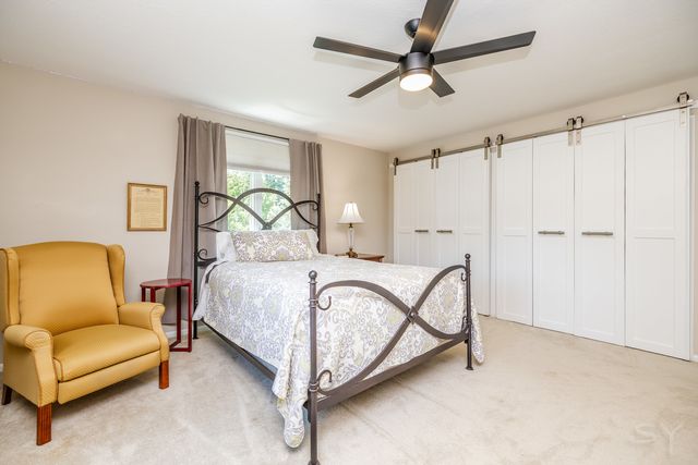 140 Janis Court, Wood Dale, IL 60191