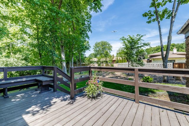 140 Janis Court, Wood Dale, IL 60191