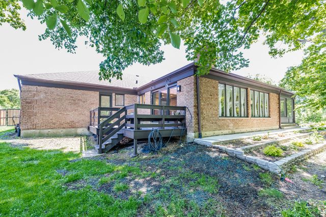 140 Janis Court, Wood Dale, IL 60191