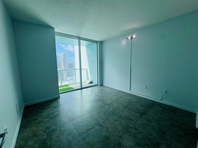 1900 N Bayshore Drive 3609, Miami, FL 33132