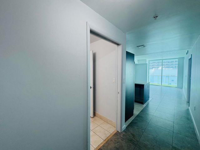 1900 N Bayshore Drive 3609, Miami, FL 33132