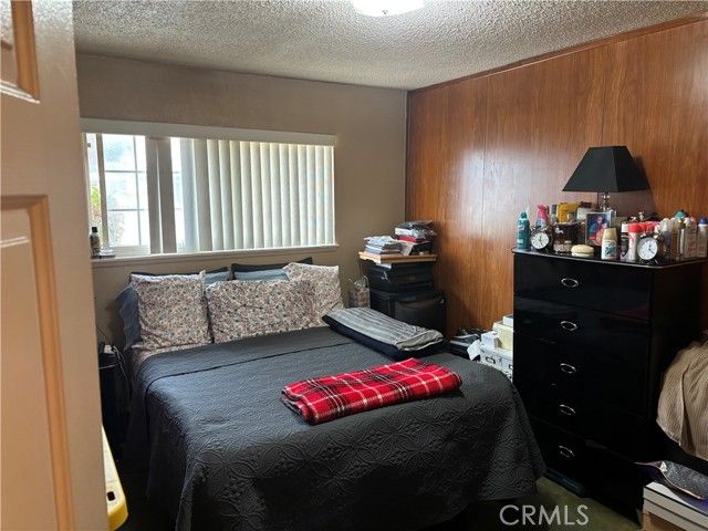 1728 W Flora Street, Santa Ana, CA 92704