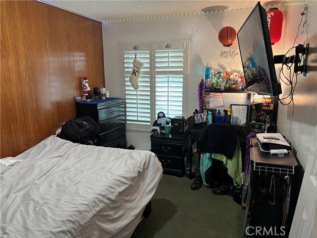 1728 W Flora Street, Santa Ana, CA 92704