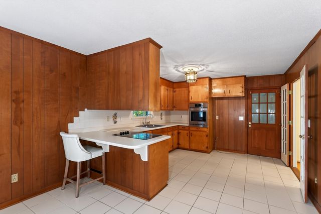 1887 Saint Julian Drive, Charleston, SC 29407