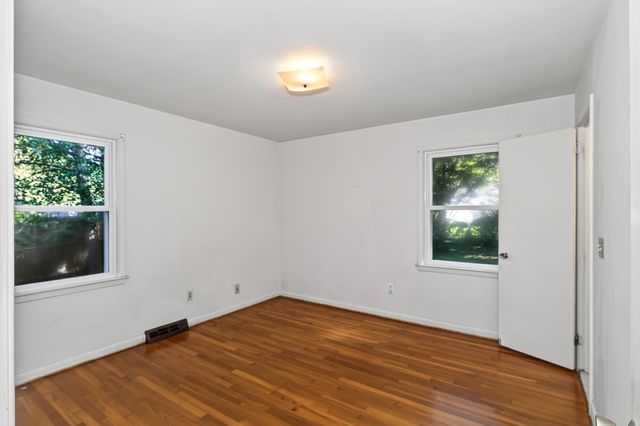 1887 Saint Julian Drive, Charleston, SC 29407