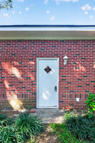 1887 Saint Julian Drive, Charleston, SC 29407