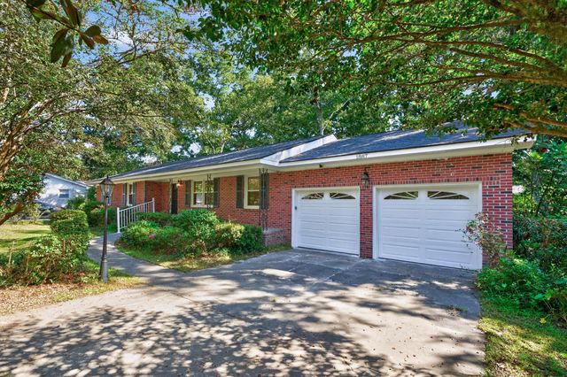 1887 Saint Julian Drive, Charleston, SC 29407