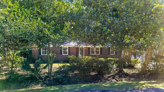 1887 Saint Julian Drive, Charleston, SC 29407