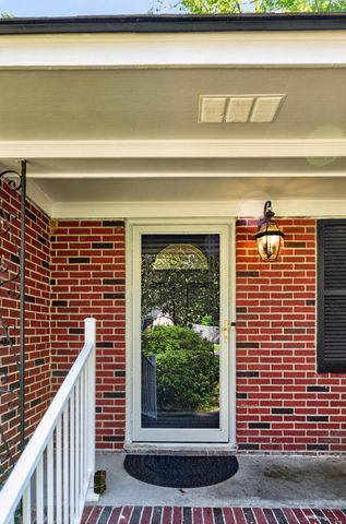 1887 Saint Julian Drive, Charleston, SC 29407