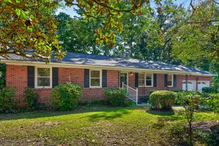 1887 Saint Julian Drive, Charleston, SC 29407