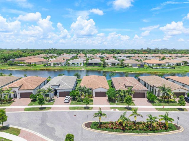 7885 Ironwood Way, Parkland, FL 33067