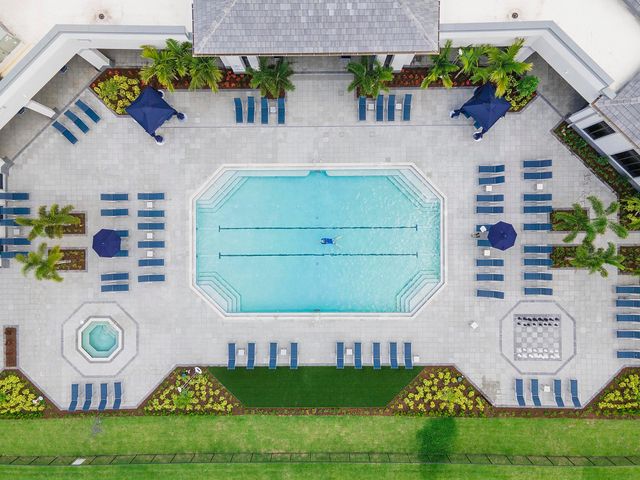 7885 Ironwood Way, Parkland, FL 33067
