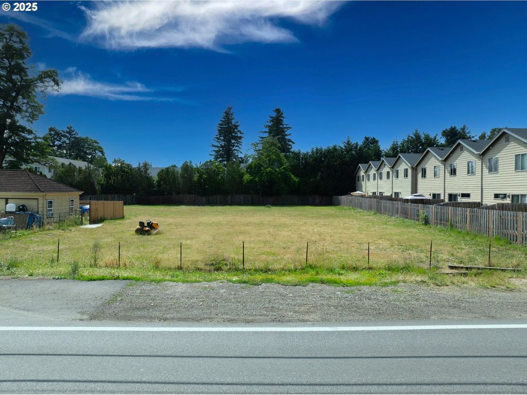 3845 Se 136TH Ave, Portland, OR 97236