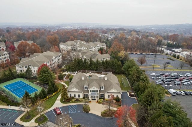 911 Holly Lane 11, Cedar Grove Twp., NJ 07009