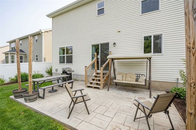 76 Black Duck Trail, Greece, NY 14626