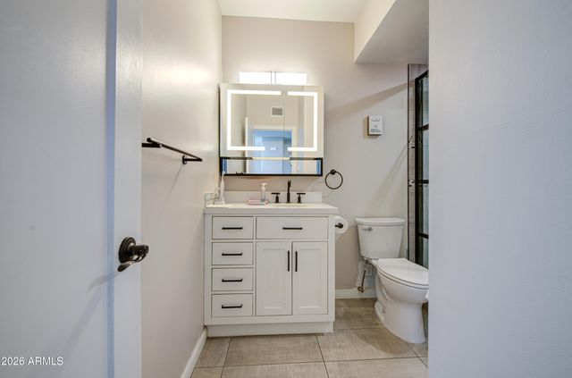 207 W CLARENDON Avenue 14A, Phoenix, AZ 85013