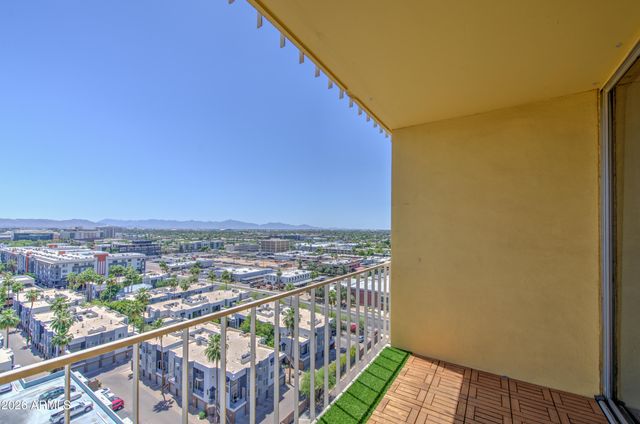 207 W CLARENDON Avenue 14A, Phoenix, AZ 85013