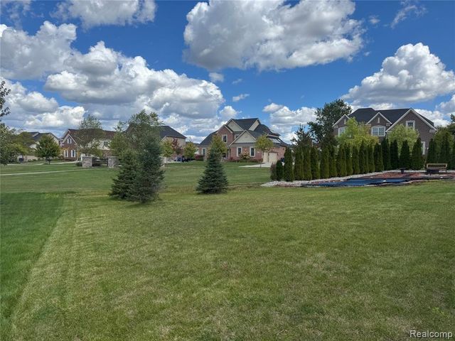 50584 Telluride, Canton, MI 48187