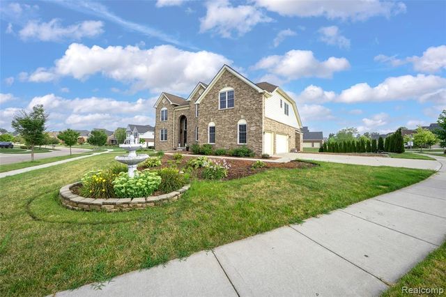 50584 Telluride, Canton, MI 48187