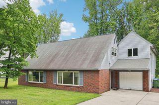 1927 CHAPEL AVE W, Cherry Hill, NJ 08002