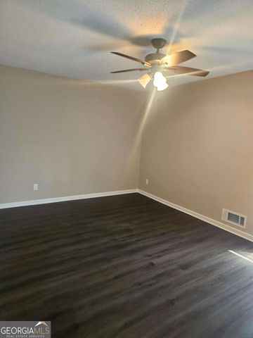 2605 Northbrook Road, Snellville, GA 30039