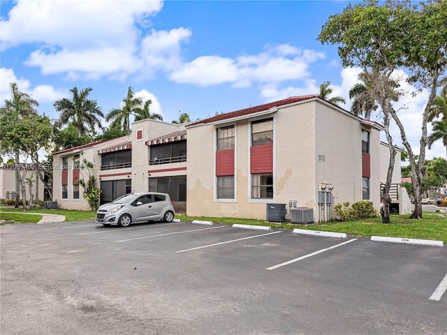 3rd Ct 20135 1, Miami, FL 33179