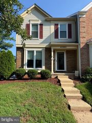 43885 LABURNUM SQ, Ashburn, VA 20147