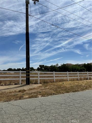 21520 Gold Valley, Perris, CA 92570