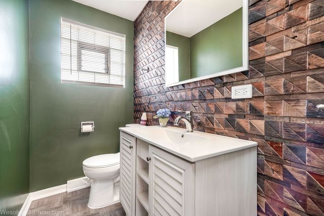 30 W 126th Place, Chicago, IL 60628