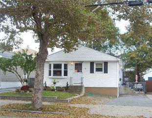 705 Union Avenue, Providence, RI 02909