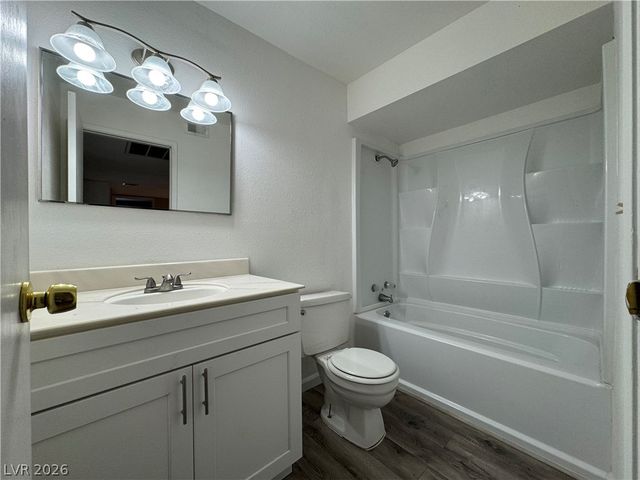 4032 Arrowood Drive, Las Vegas, NV 89147