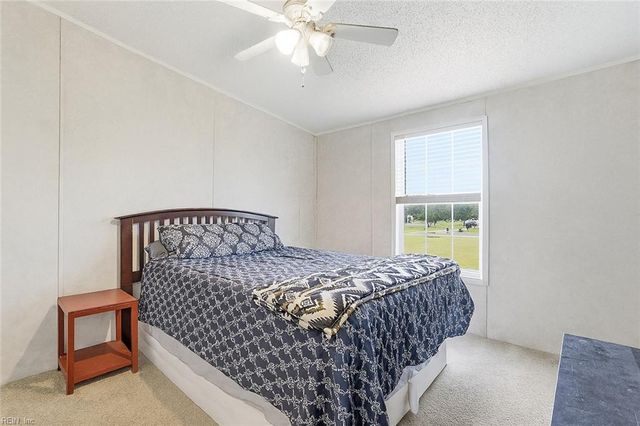 60 Whitehurst RD, Gates, NC 27937