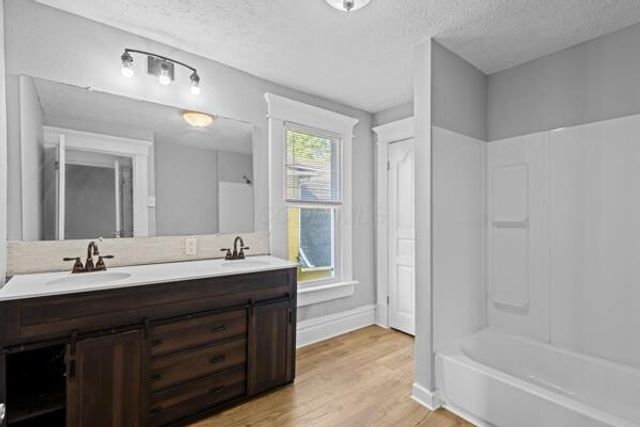 571 Gilbert Street, Columbus, OH 43205