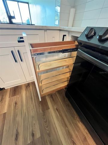 2424 W TAMPA BAY BOULEVARD L203, Tampa, FL 33607